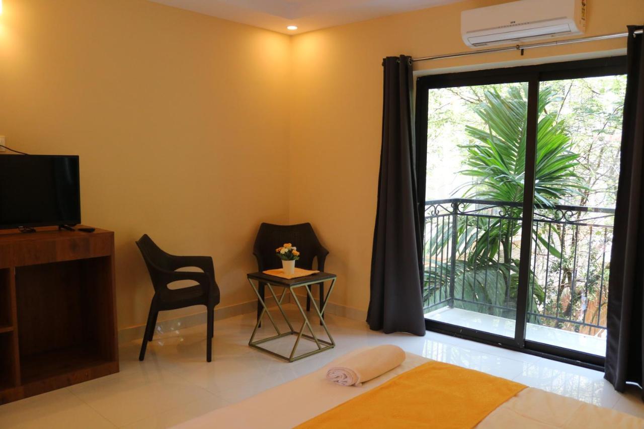 Hotel Centro Калангуте Екстериор снимка